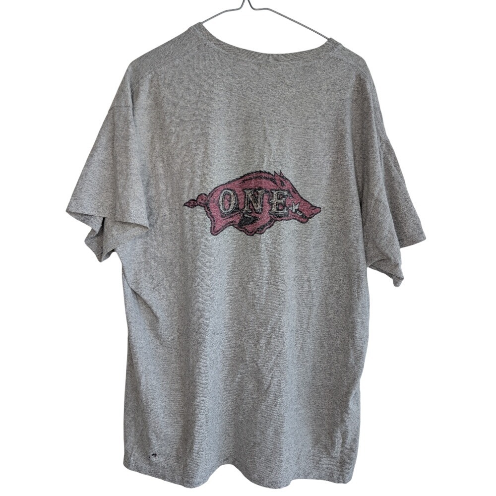 MGD Razorbacks Skilton Men's Extra Large Gray Graphic Cotton Short‎ Sleeve Tee